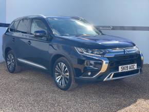 MITSUBISHI OUTLANDER 2019 (19) at WestawayMitsubishi Northampton