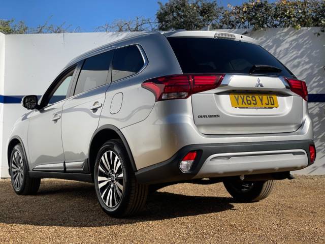 2019 Mitsubishi Outlander 2.0 Exceed 5dr CVT