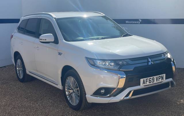 Mitsubishi Outlander 2.4 PHEV Design 5dr Auto Estate Petrol / Electric Hybrid WHITE